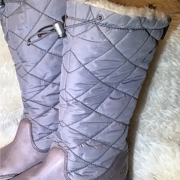 Ugg leather/quilted zip up boots 8 - Picture 8 of 10